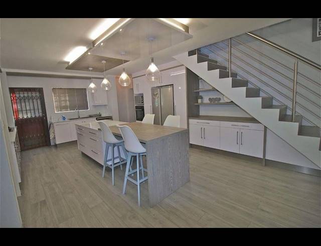 4 BEDROOM HOUSE FOR SALE IN KLEINBOSCH